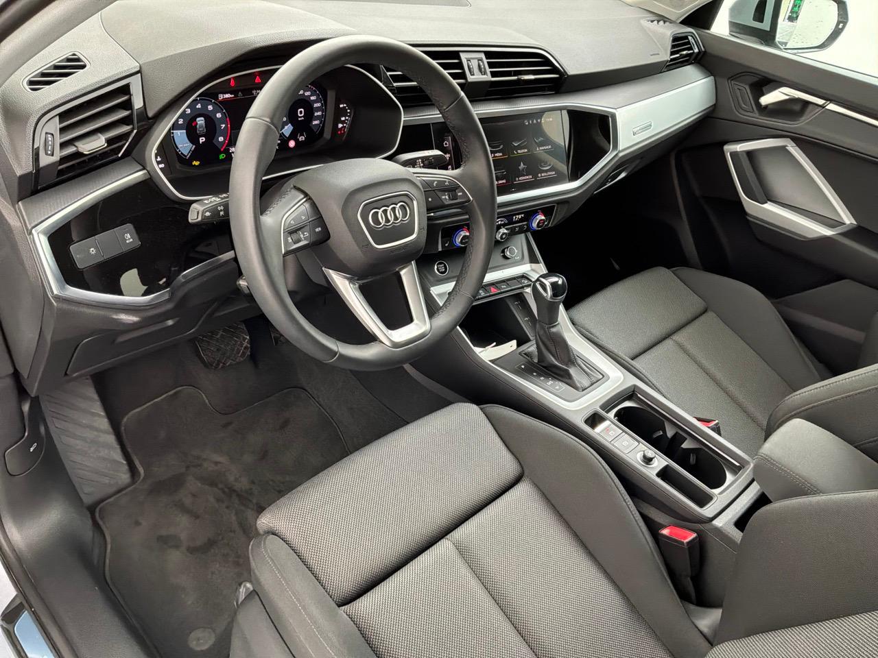 Audi Q3 35 1.5 tfsi Business Advanced s-tronic IN PROMO