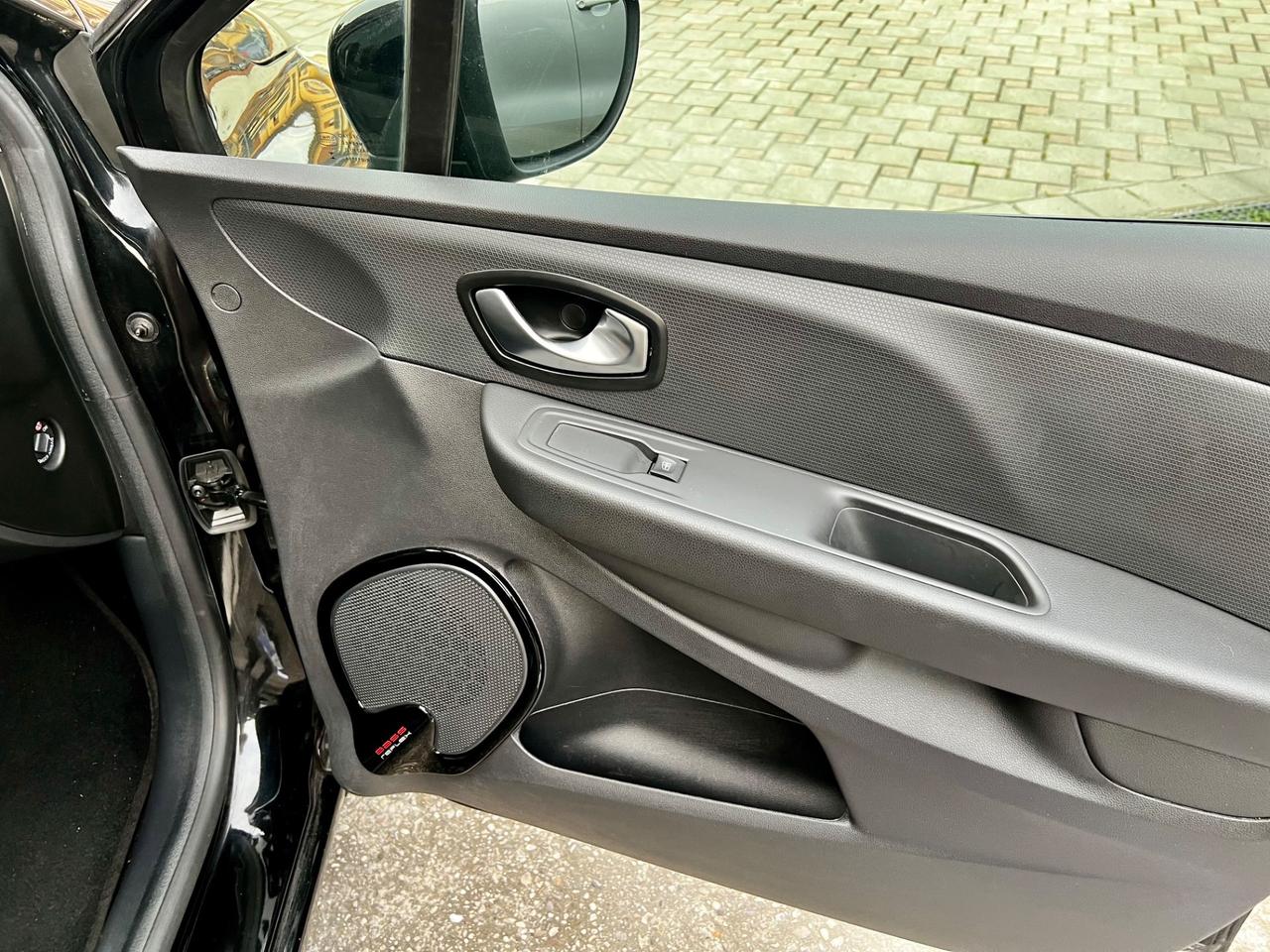 Renault Clio TCe 90cv GPL Neopatentati 64.000km