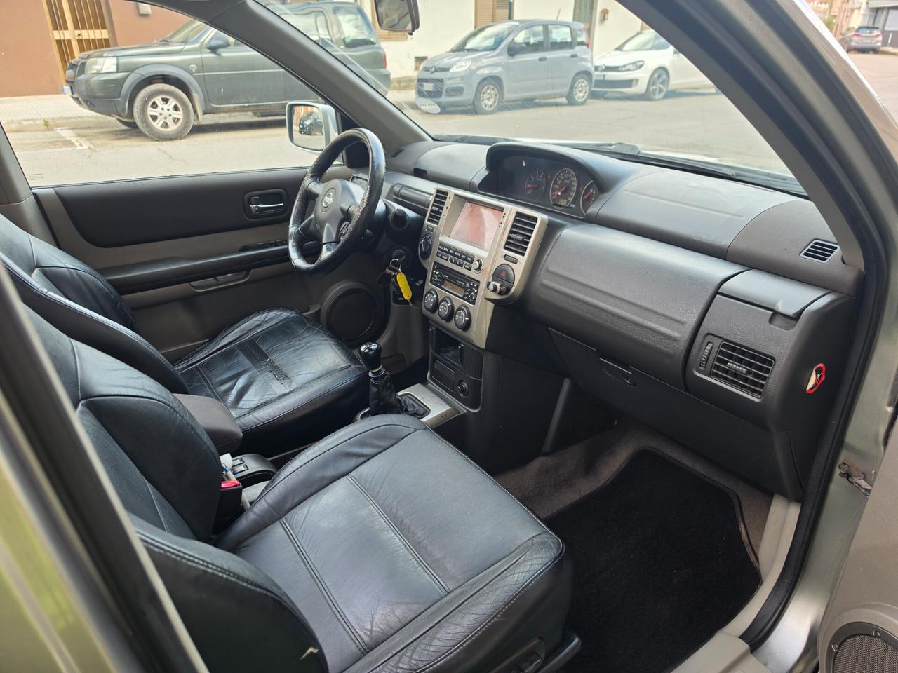 Nissan X-Trail 2.2 dCi Sport