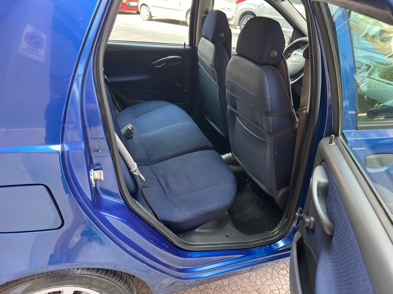 Fiat Punto 1.2i cat 5 porte ELX