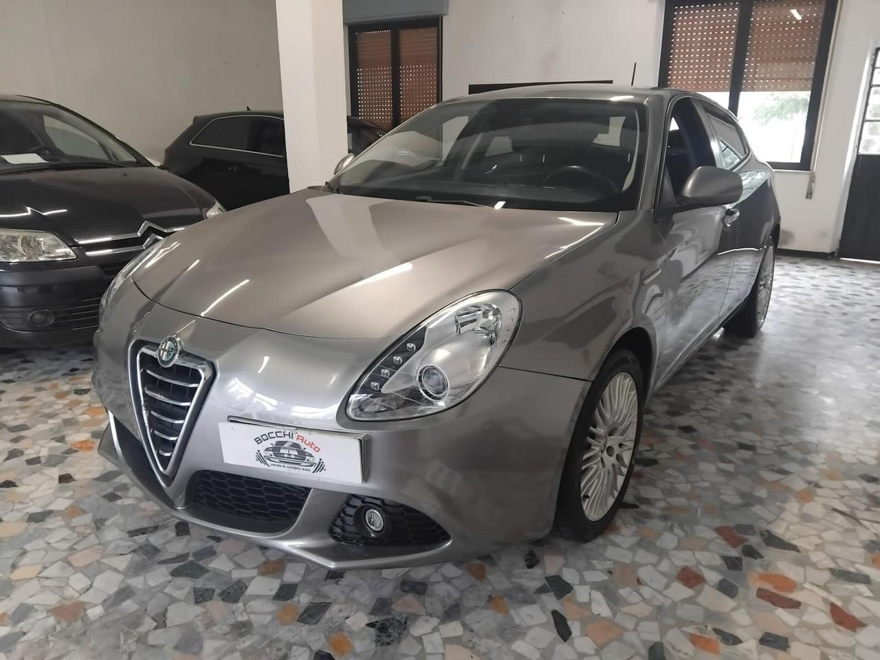 Alfa Romeo Giulietta 1.6 JTDm-2 105 CV Exclusive