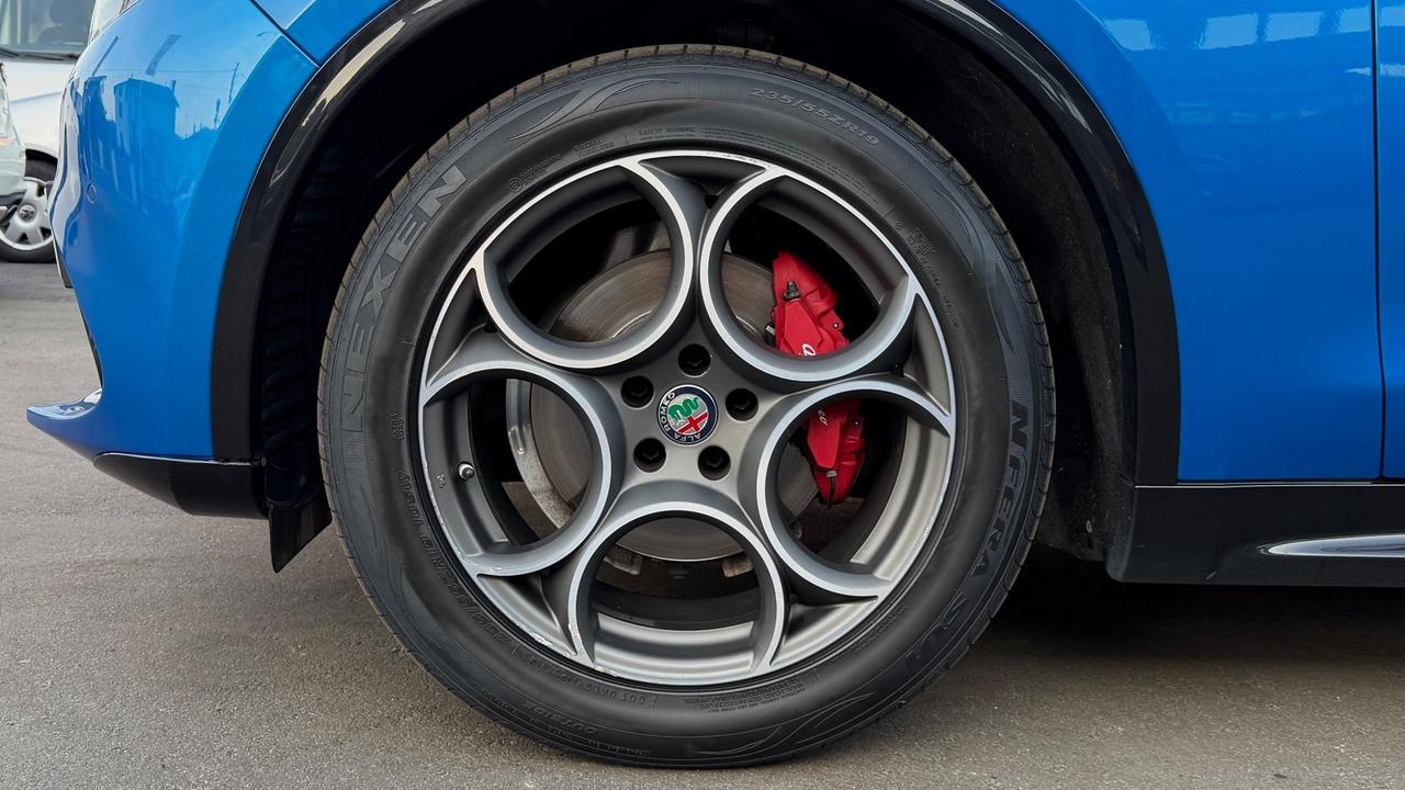 ALFA ROMEO STELVIO Q4 2.2 COMPETIZIONE TURBODIESEL AT8 210 CV - VOLANTE E SEDILI IN PELLE RISCALDATI, FULL LED