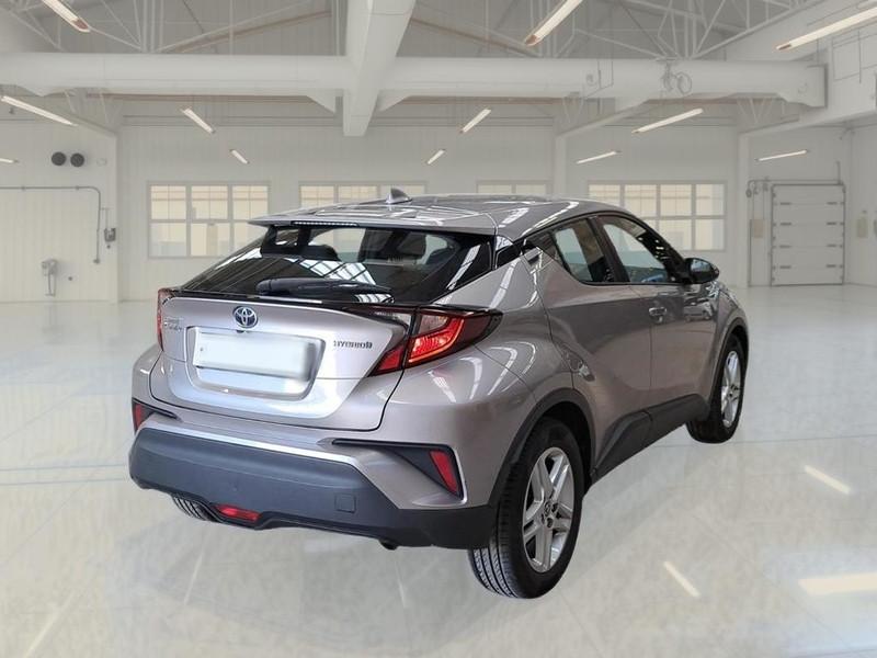 TOYOTA C-HR 1.8H 98CV E-CVT Business