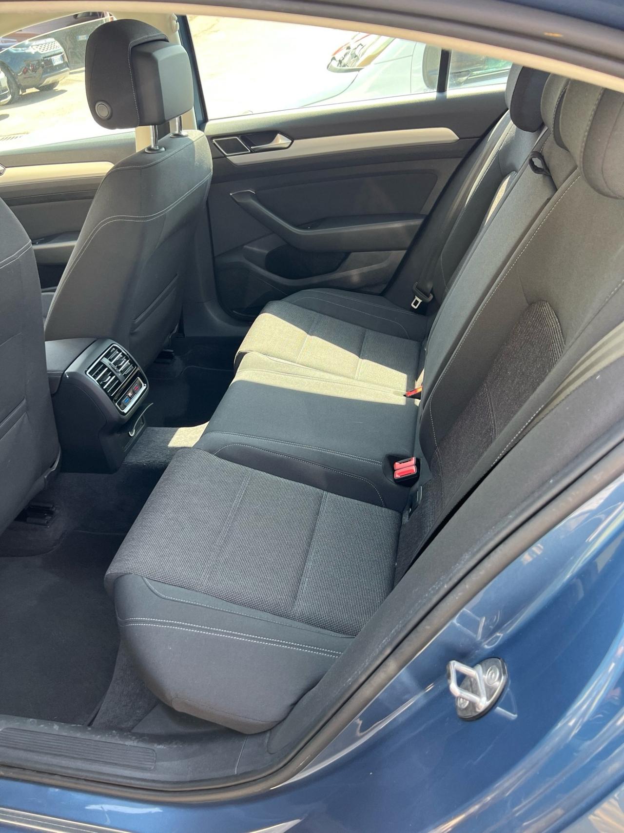 Volkswagen Passat 1.6 TDI 116cv 2018