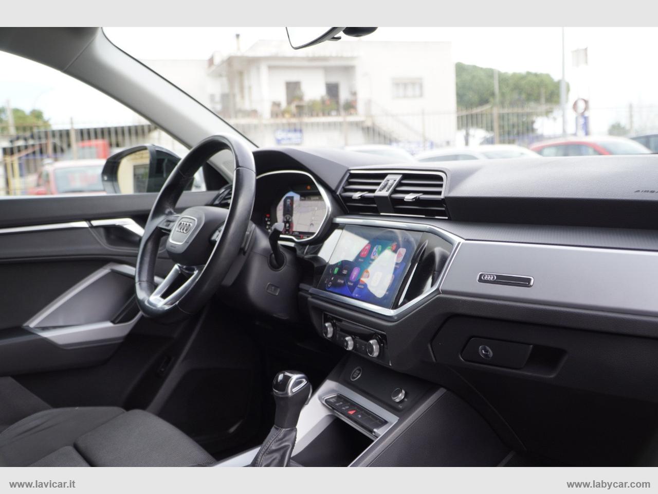 AUDI Q3 SPB 35 TDI S TRON S-LINE BLACK LINE