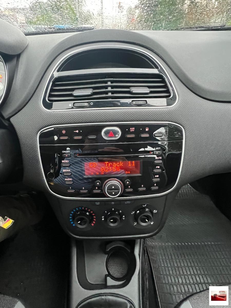 FIAT - Punto - 1.4 8V 5p. Nat. Pow. Virgin Radio
