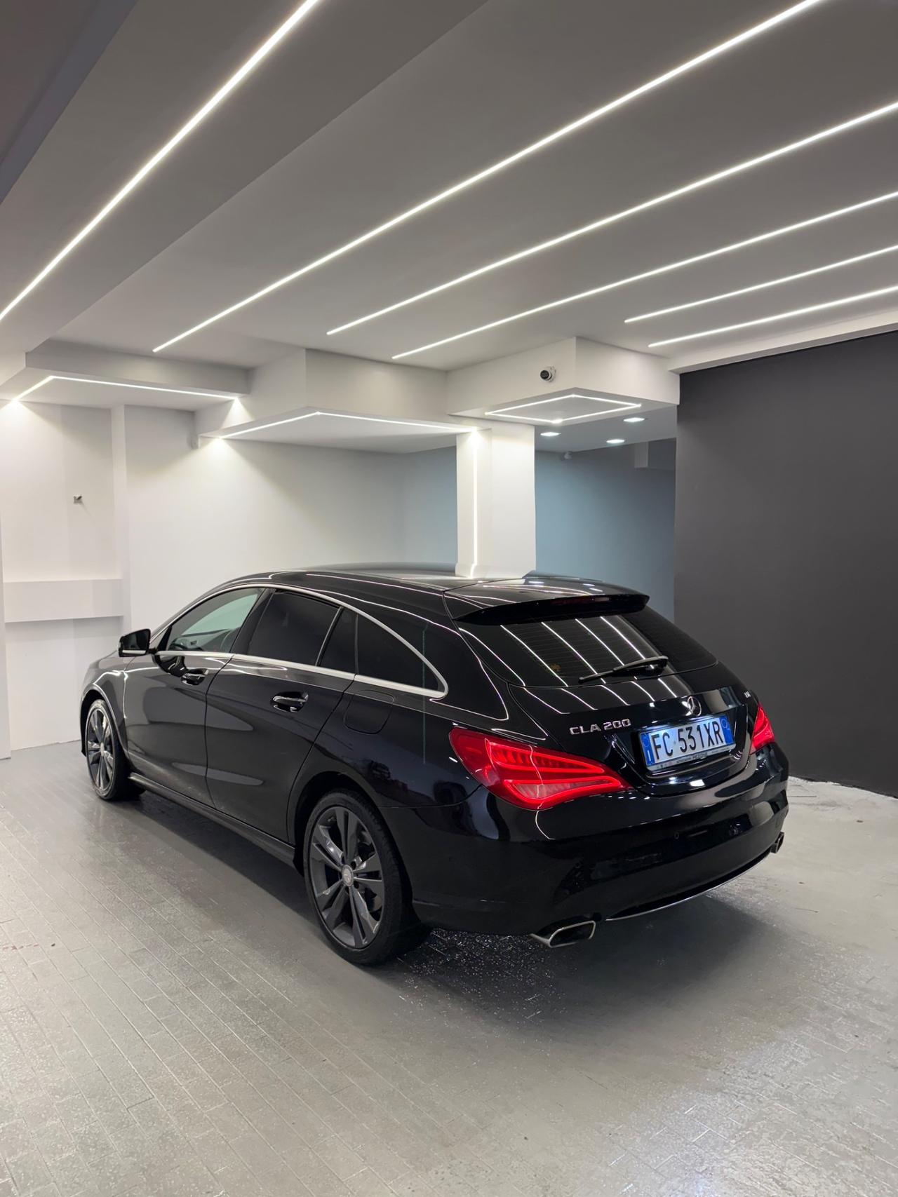 Mercedes-benz CLA 200d Shooting Brake Automatic Sport