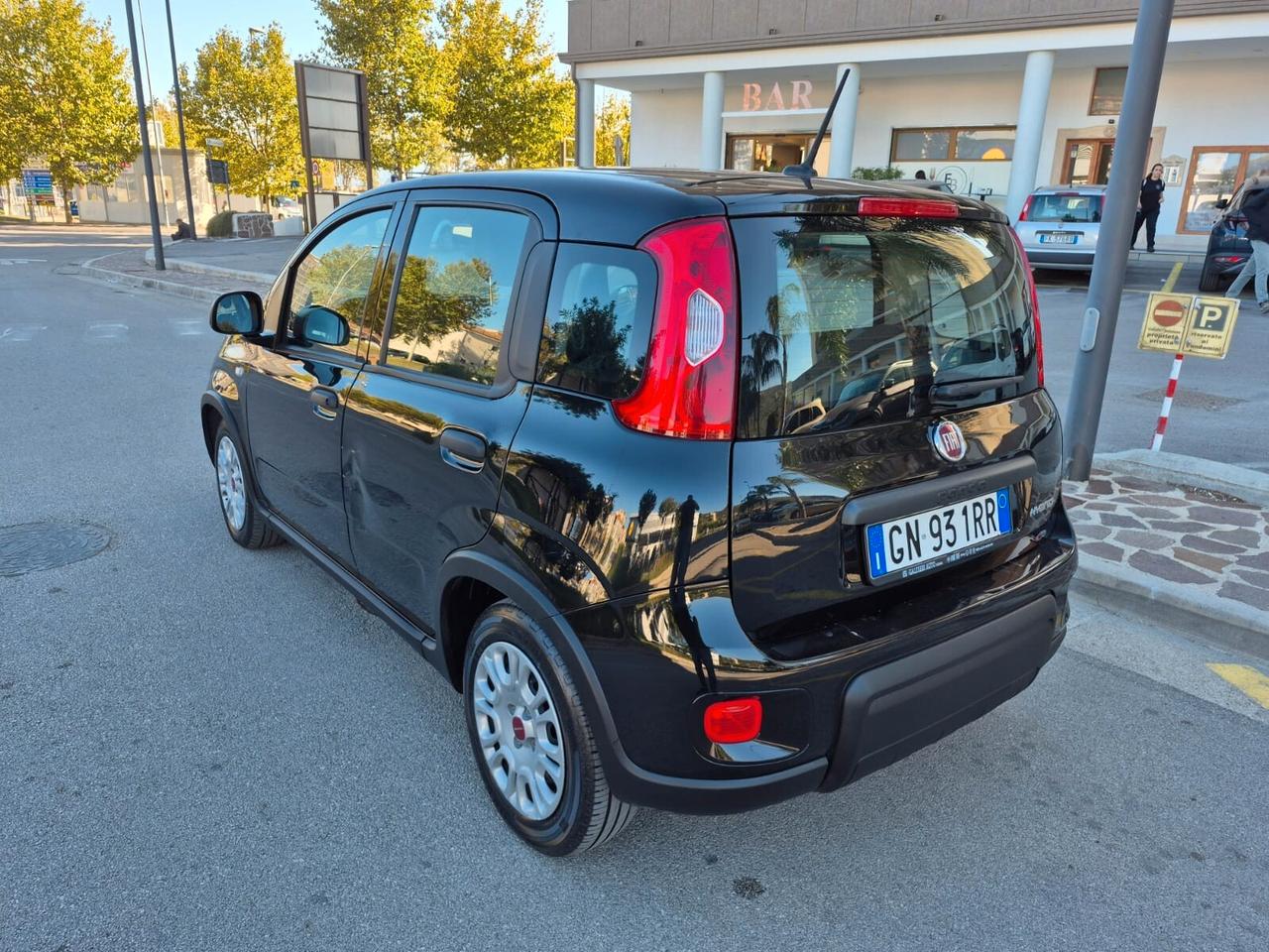 Fiat Panda 1.0 FireFly S&S Hybrid Red