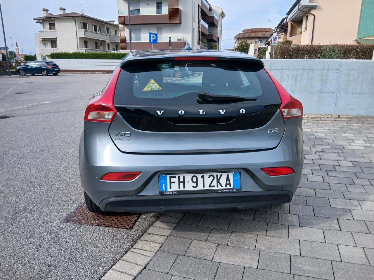 Volvo V40 D2 Business pronta consegna a € 169 mese