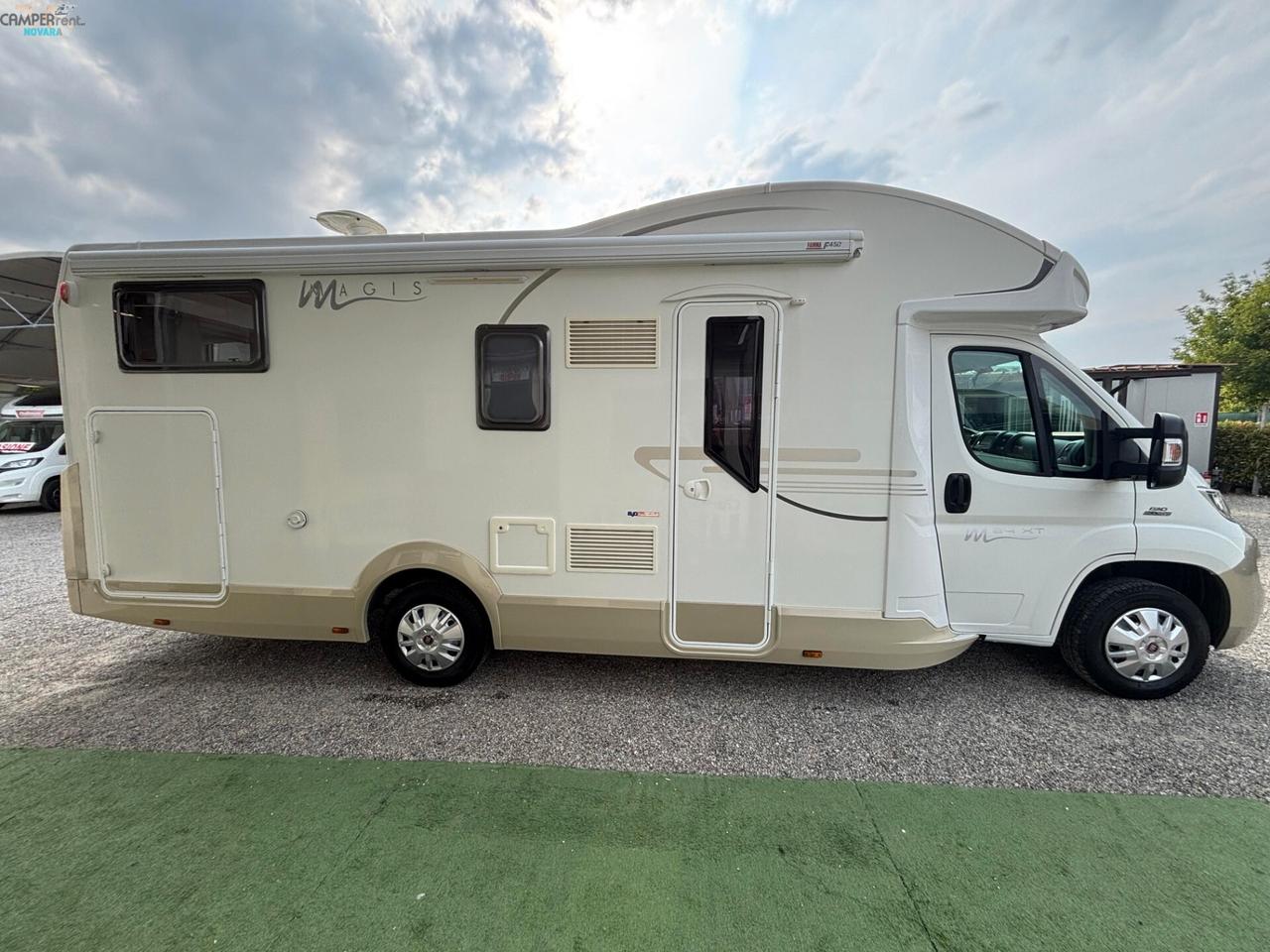 CI MAGIS 84 XT - SEMINTEGRALE CON LETTI GEMELLI IN CODA ED AMPIO GARAGE