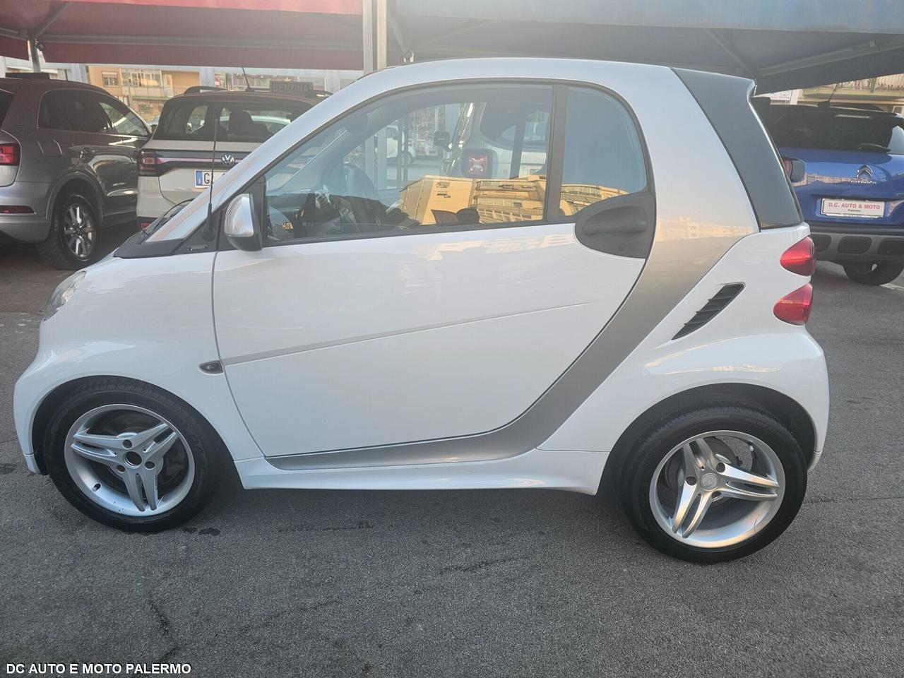 Smart ForTwo 1000 52 kW MHD 71CV.Passion.2013