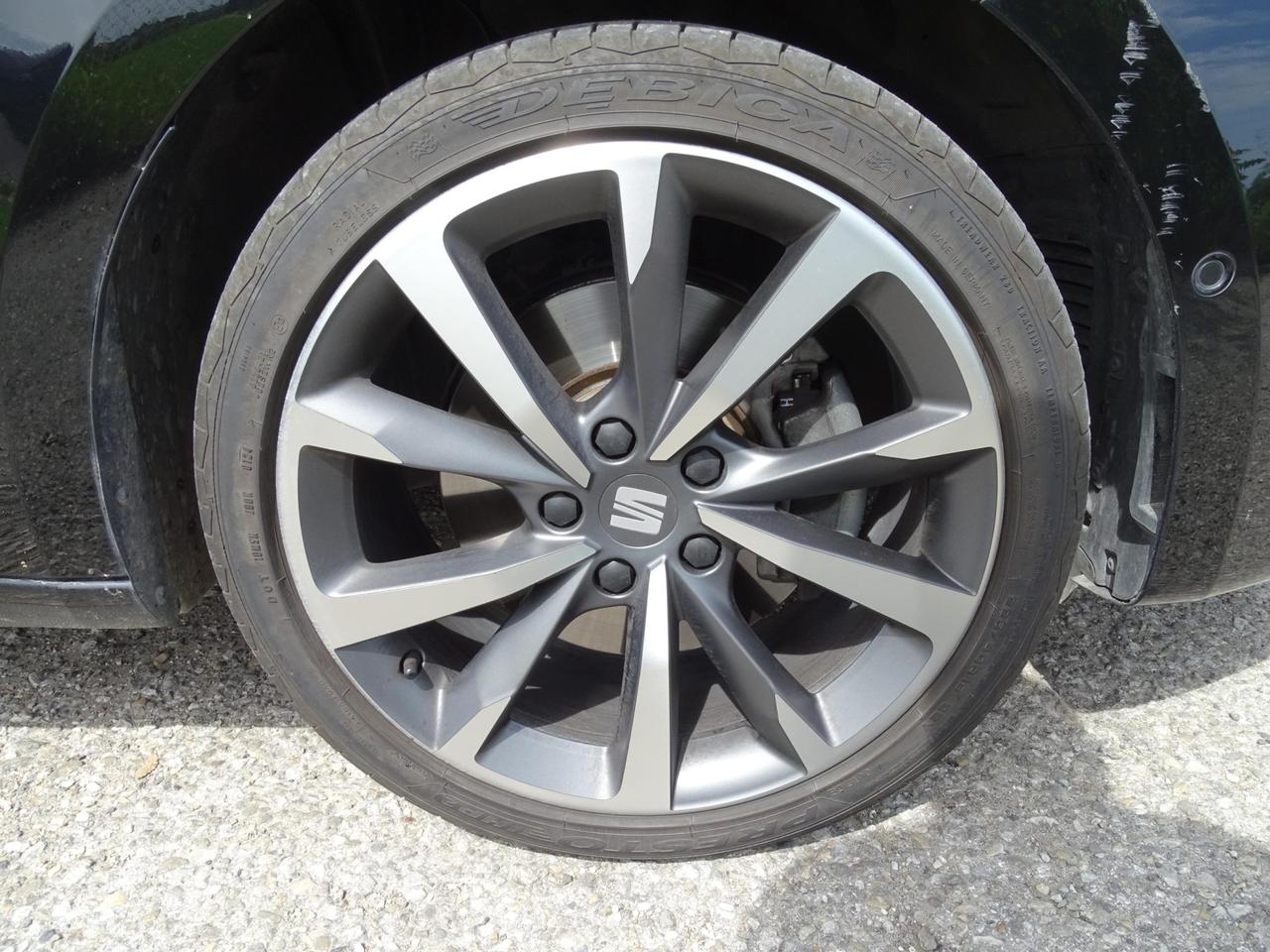 SEAT Leon 1.4 e-HYBRID 204 CV DSG FR PLUG IN *UNIPRO*