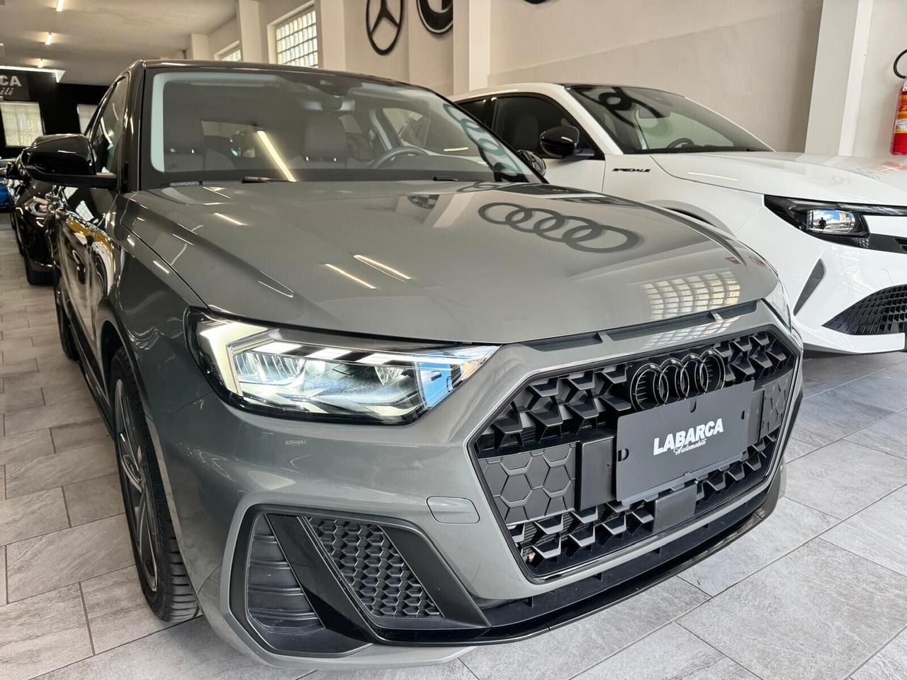 Audi A1 SPB 30 TFSI Identity Black