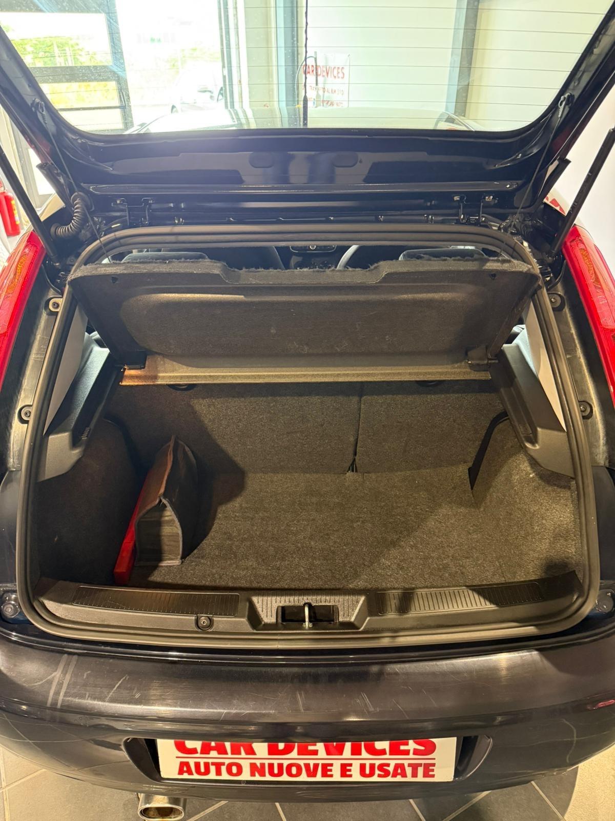 Fiat Punto 1.4 -GPL -UNICO PROPRIETARIO