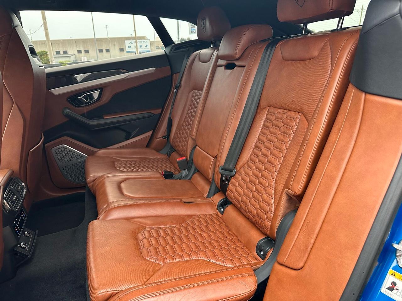 Lamborghini Urus 4.0 v8 650 cv
