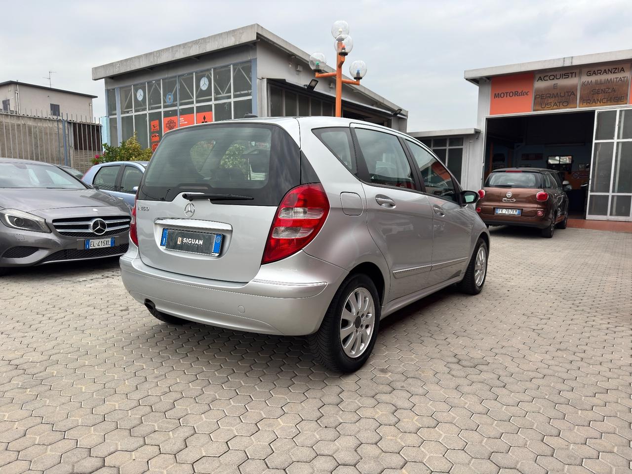 Mercedes-benz A 150 ADATTA A NEOPATENTATI A 150 Elegance
