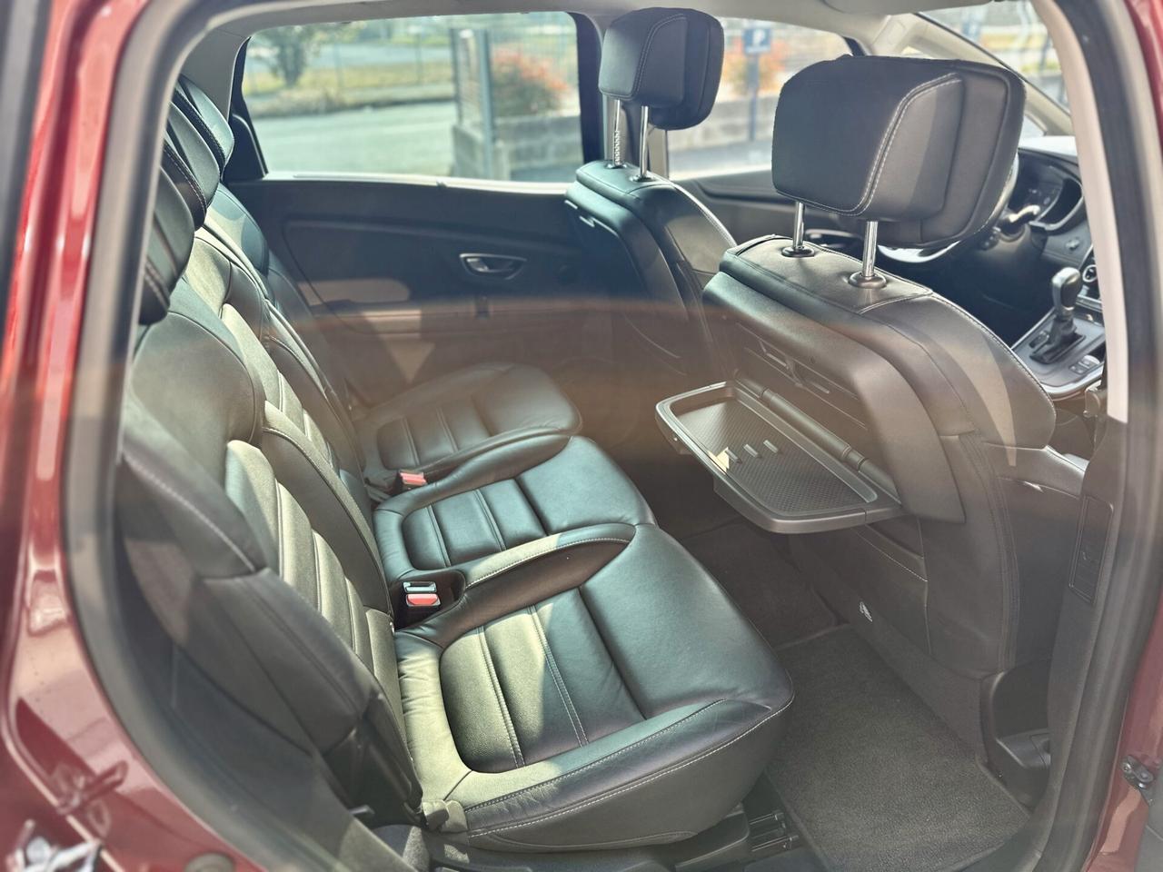 Renault Grand Scenic dCi 160 CV EDC Energy Initiale Paris
