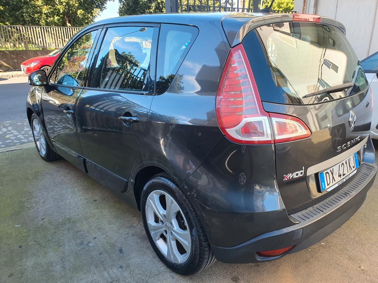 Renault Scenic Xmod 1.5 dCi 110CV Dynamique