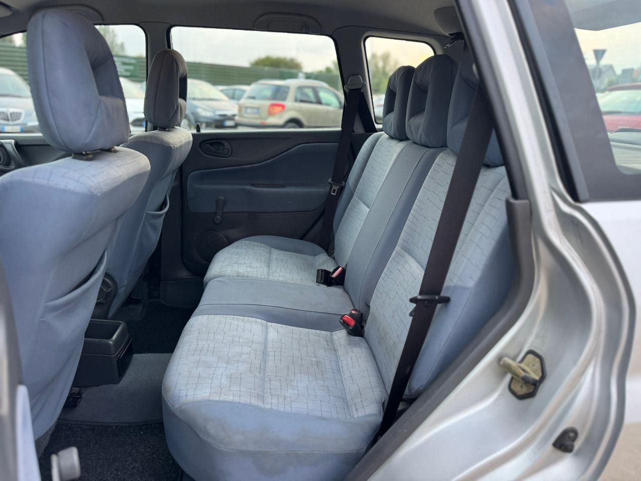 Mitsubishi Space Star 1.6i 16V cat Comfort 1