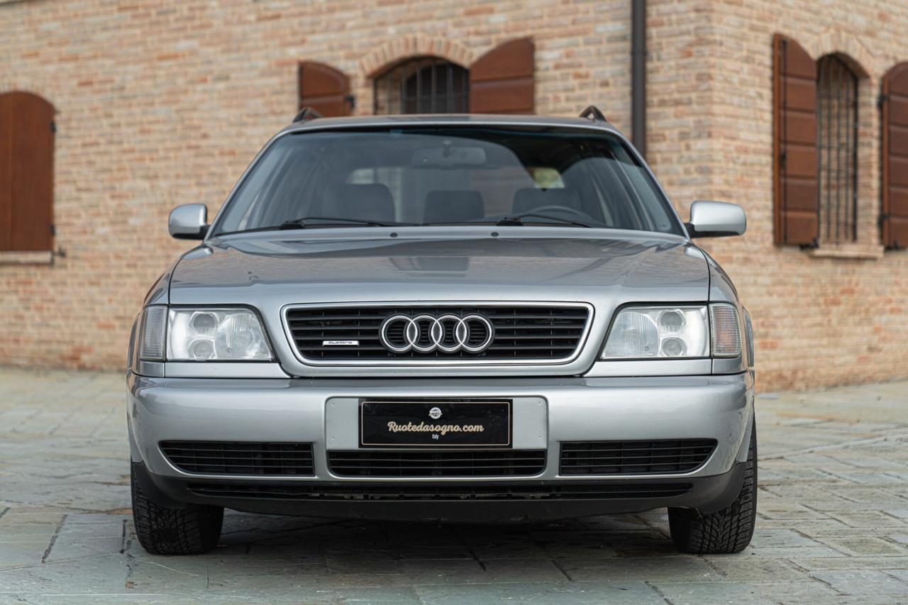 Audi A6 AVANT QUATTRO - RDS01731