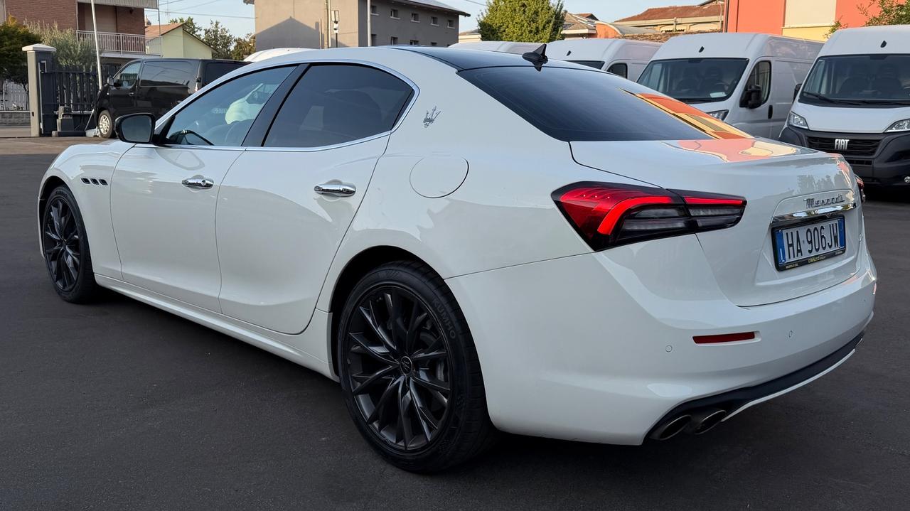 MASERATI GHIBLI 2.0 MHEV GT HYBRID 330 CV - FULL LED, PELLE, SEDILI ELETTRICI