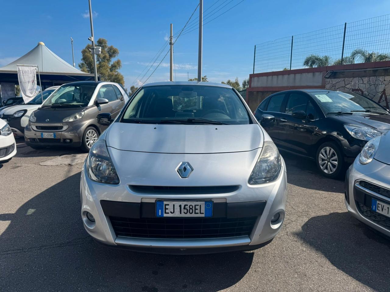 Renault Clio 1.5 DCI 75CV 5P 20TH DYNAMICQUE