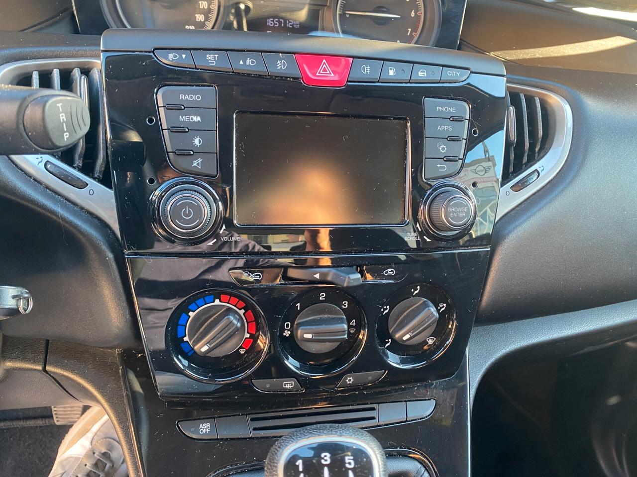 Lancia Ypsilon 1.2 GPL ECOCHIC 2019