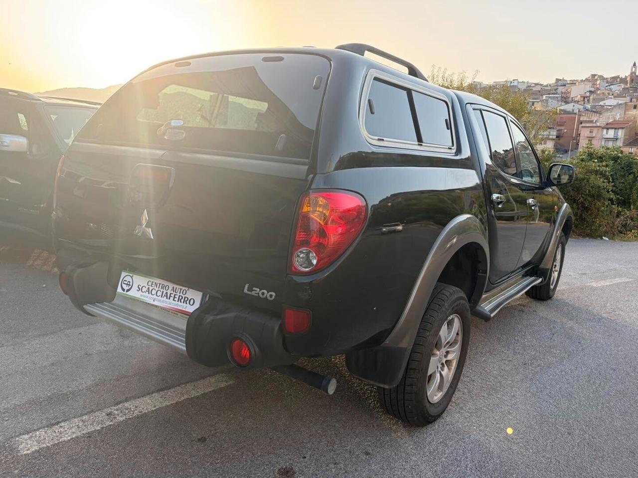 Mitsubishi L200 2.5 DI-D/136CV Club Cab Intense