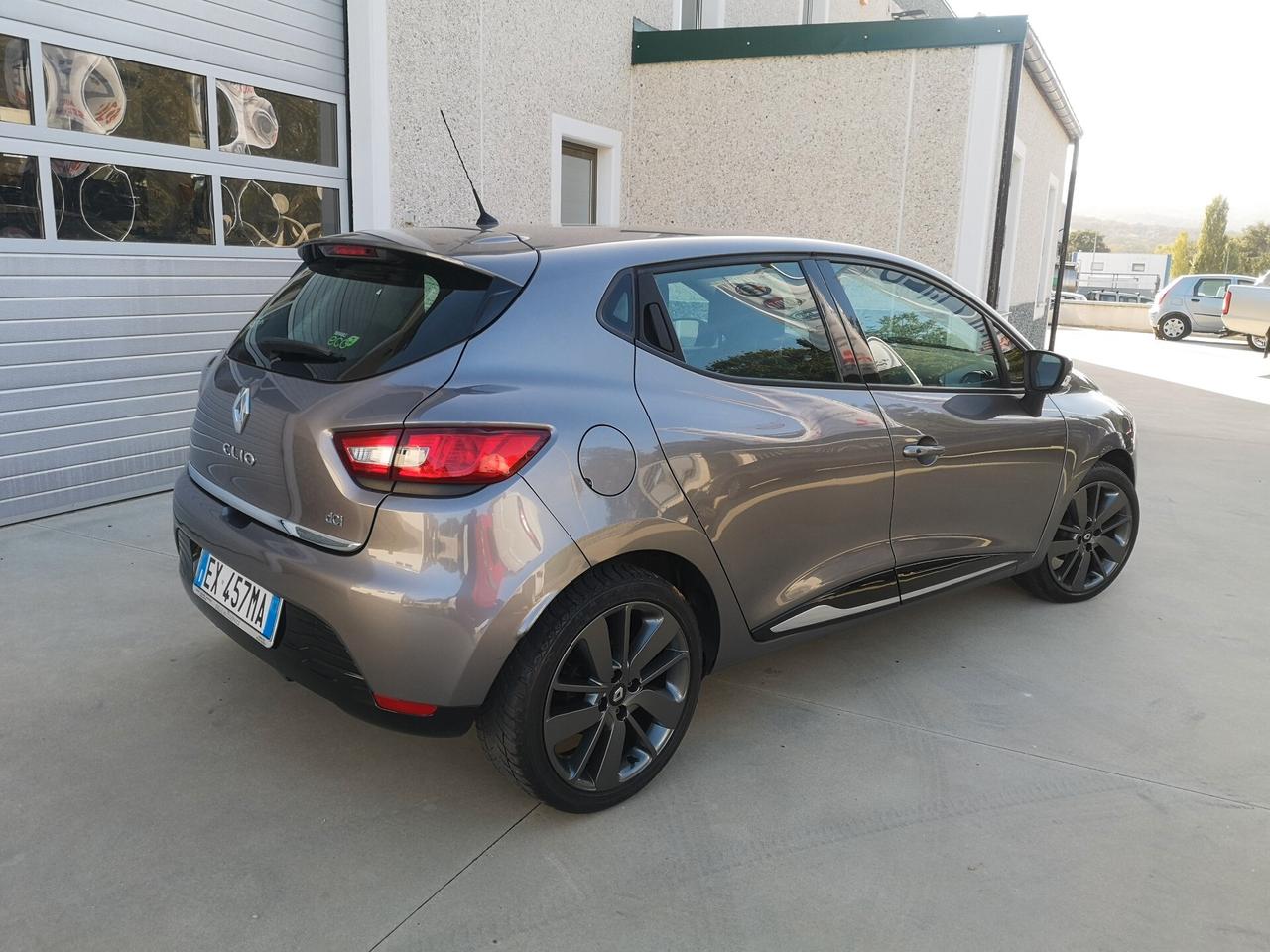 Renault Clio 1.5 dCi 8V 90CV EDC 5 porte Energy