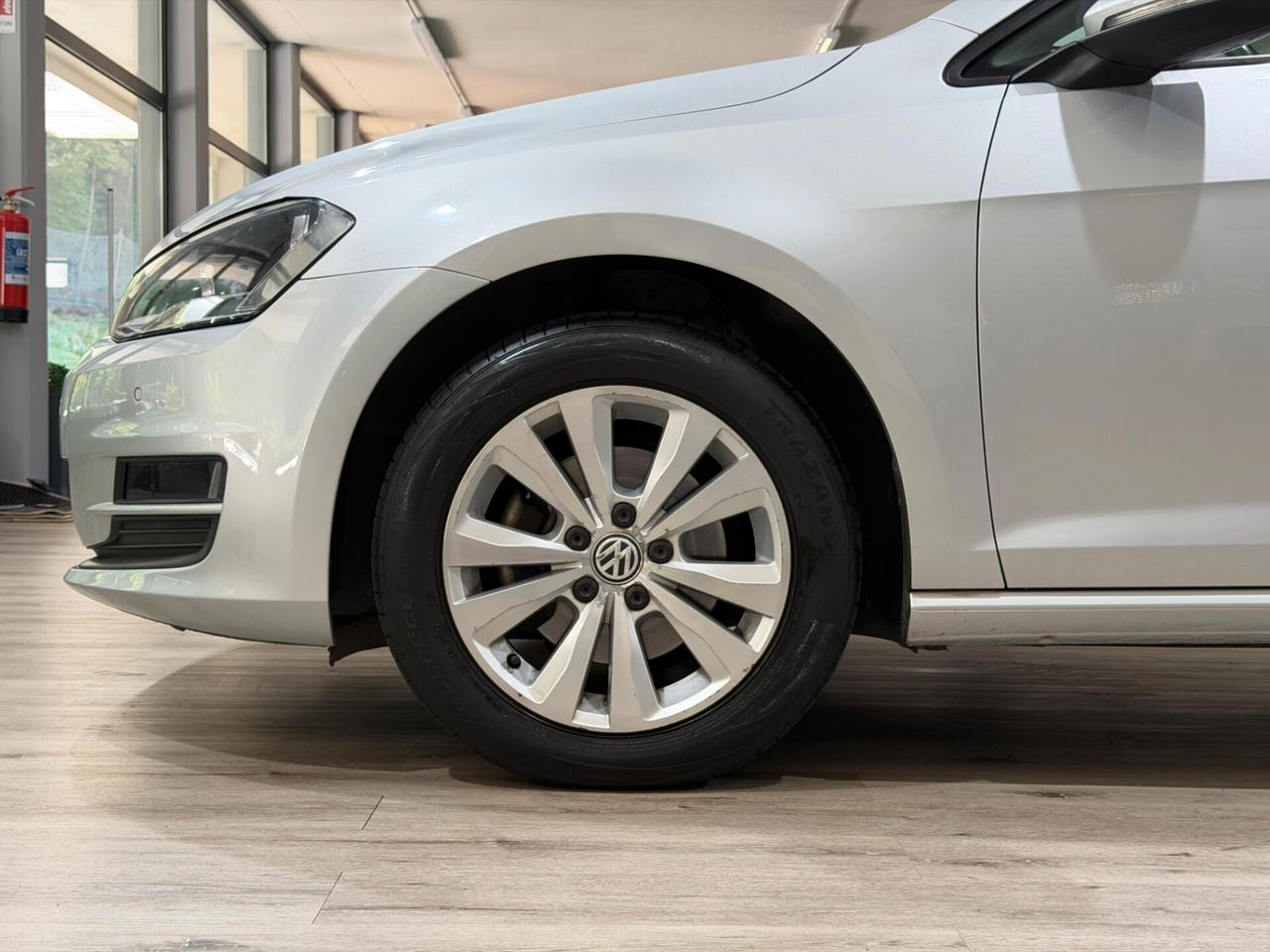 VOLKSWAGEN GOLF 1.6 TDI 110CV 5P COMFORTLINE