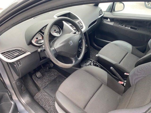 PEUGEOT 207 1.4 75CV 5p. "NEOPATENTATI"