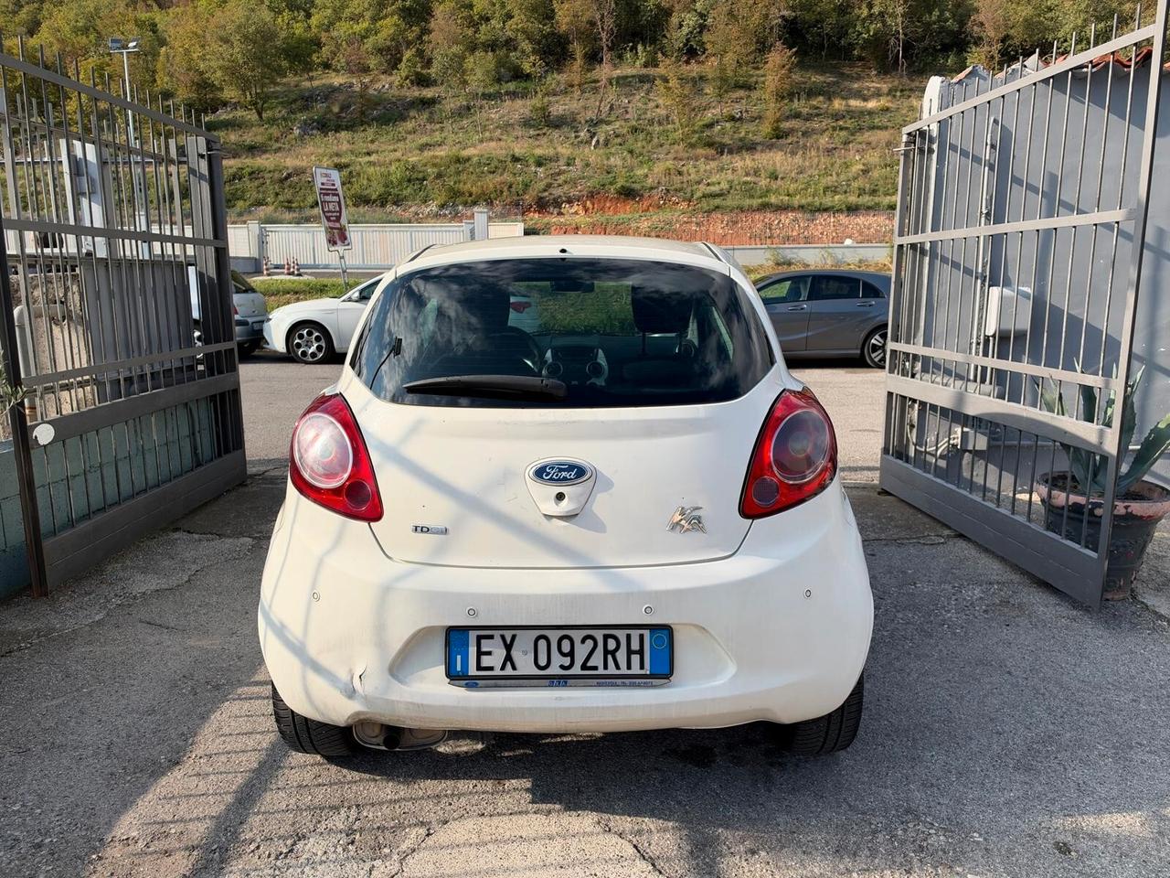 Ford KA 1.3 TDCi TITANIUM OK NEOP.