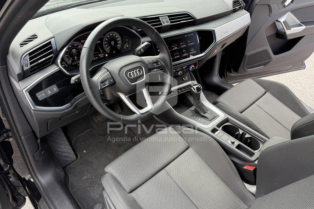 AUDI Q3 SPB 45 TFSI e S tronic Business Plus