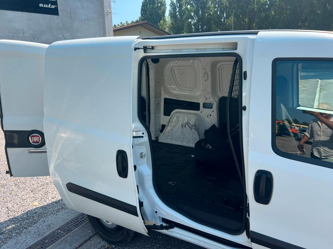 Fiat Doblò 1.6 MJT 105CV Pianale Cabinato Maxi 3 posti