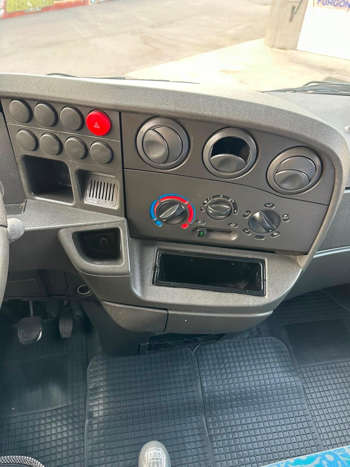 Iveco Daily 35C9/Bar.tor.2.8 TDI PC-RG Cab.