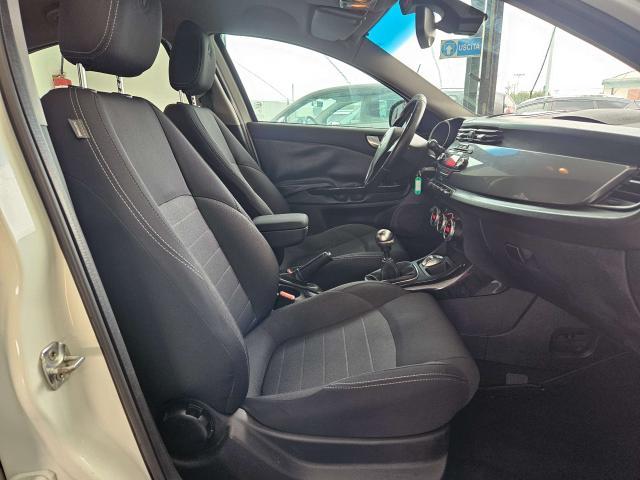 Alfa Romeo Giulietta Giulietta III 2010 1.6 jtdm-2 Progression