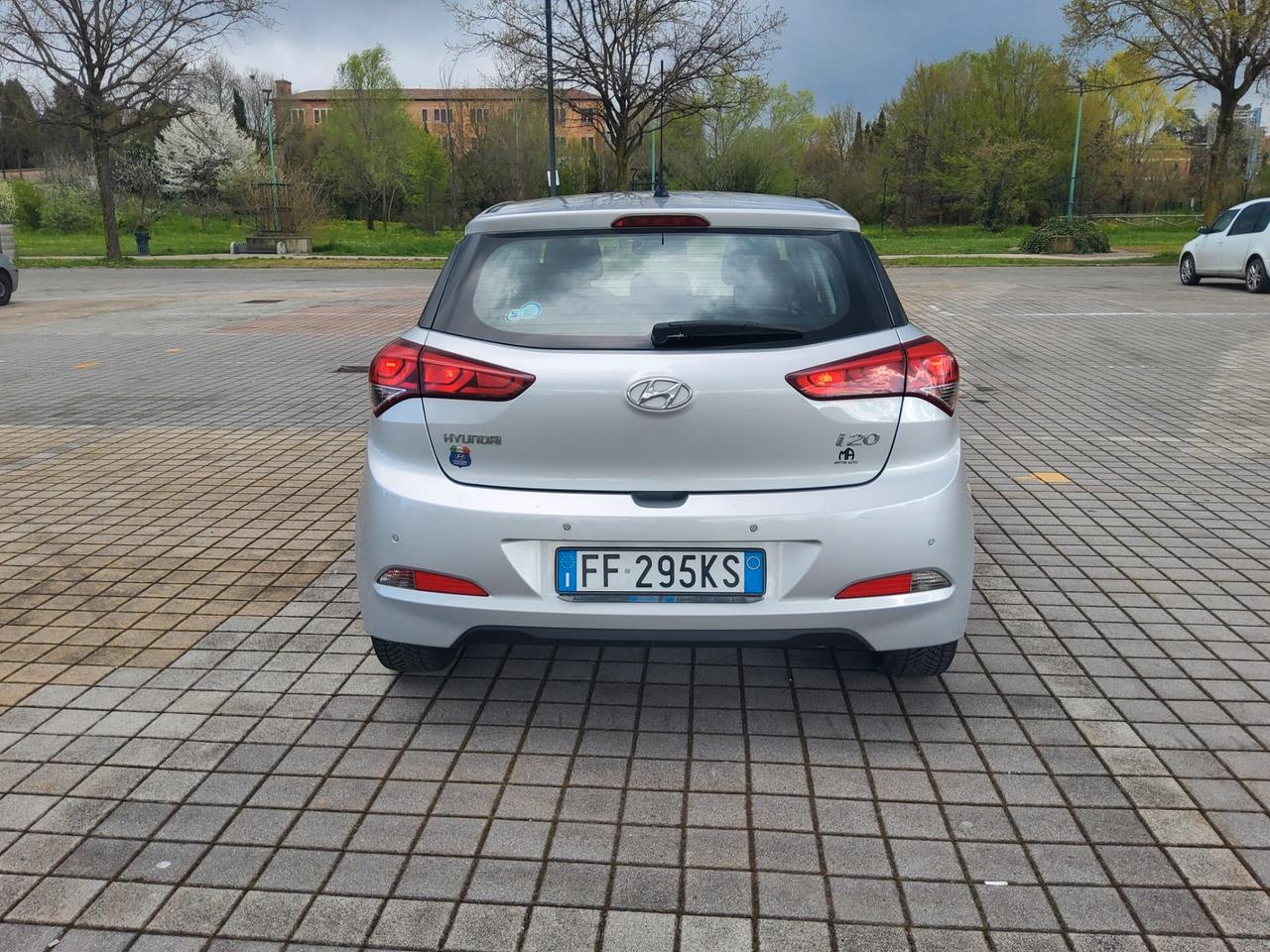 Hyundai i20 1.1 CRDi 12V 5 porte Comfort
