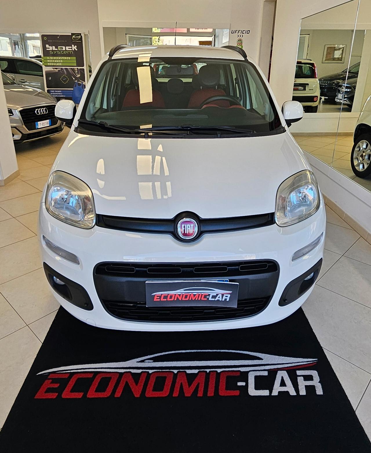 Fiat Panda 0.9 TwinAir Turbo Natural Power Lounge