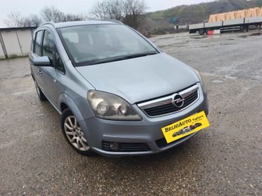 Opel Zafira 2006----1.6 Benzina 7 Posti