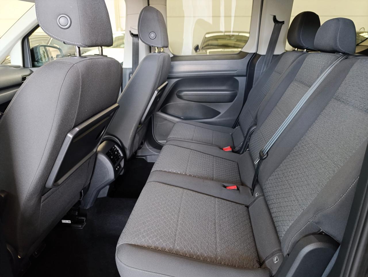 FORD Tourneo Connect V761 2.0 ecoblue 122cv Titanium auto