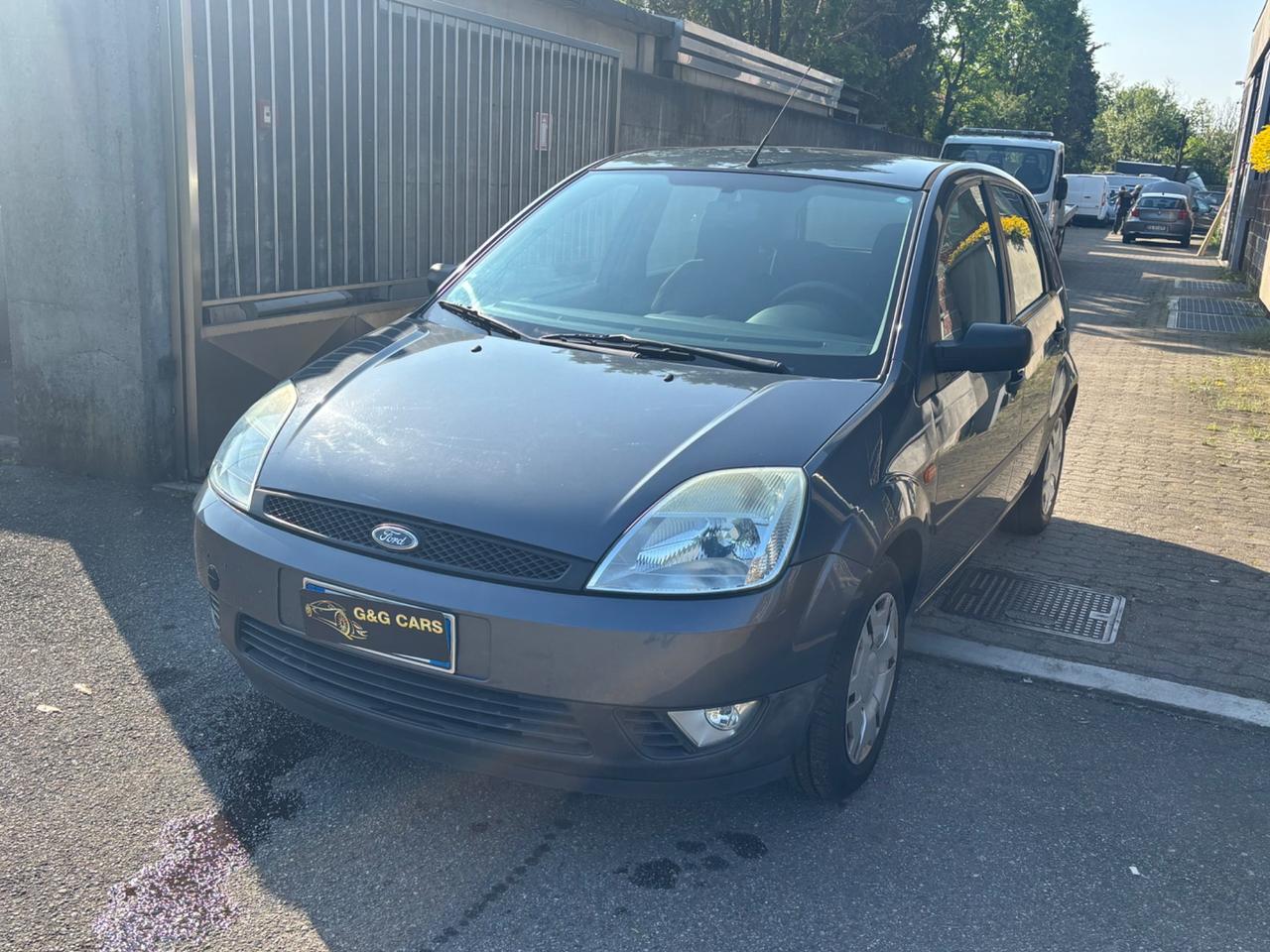 Ford Fiesta 1.2 16V 5p. Ghia