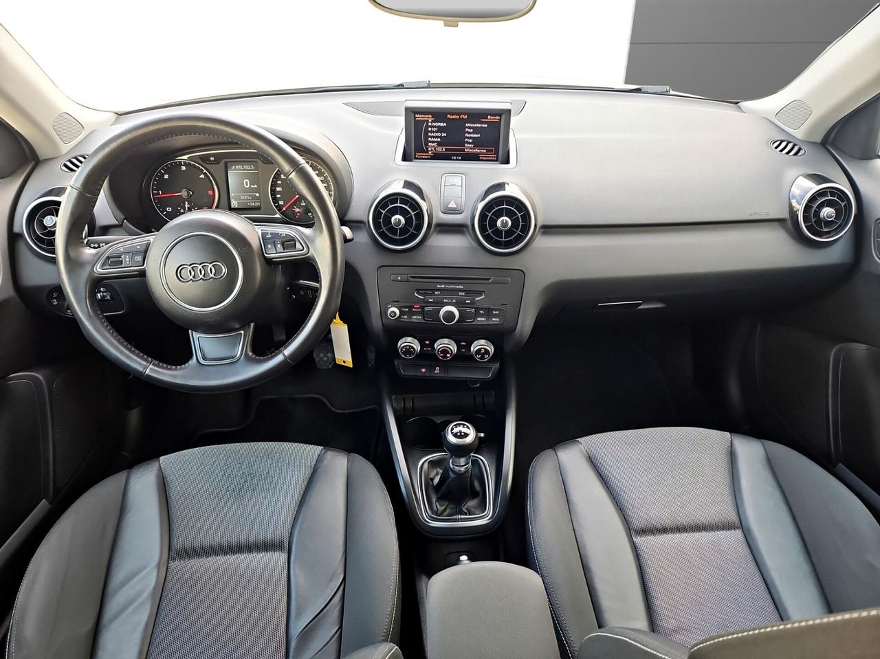 Audi A1 SPB 1.6 TDI 105 CV Ambition TETTO PANORAMICO 5 PORTE