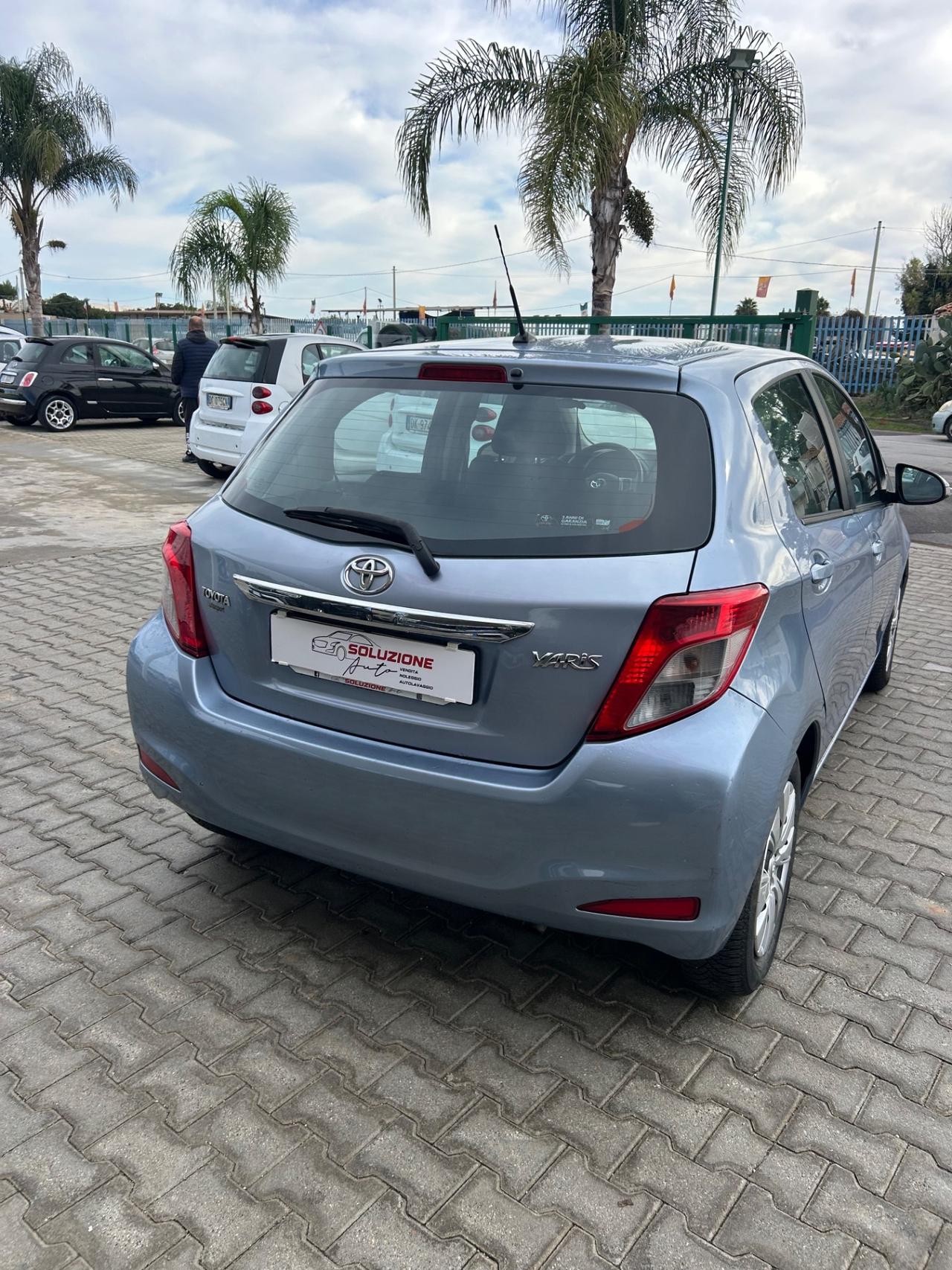 Toyota Yaris 1.4 D-4D 5 porte Lounge