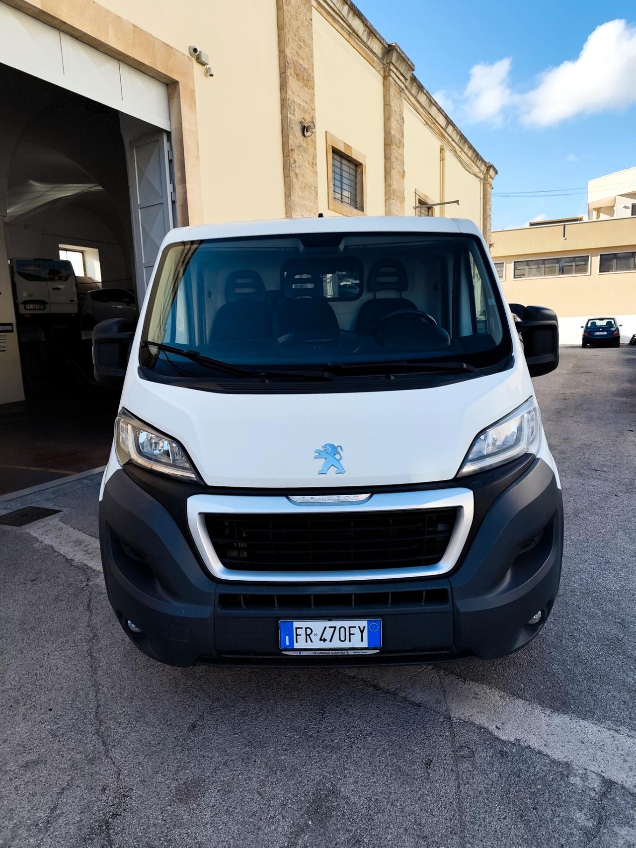Peugeot Boxer 330 2.0 BlueHDi PC-TN Furgone