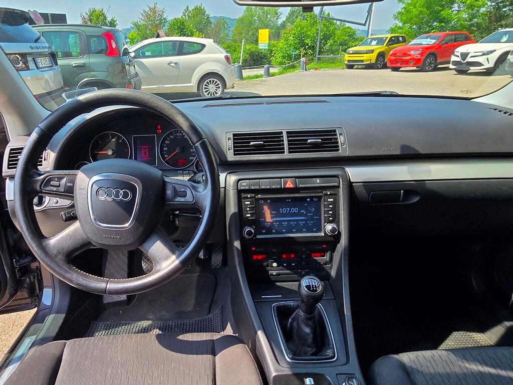 Audi A4 AVANT 2.0 TDI 170CV S LINE