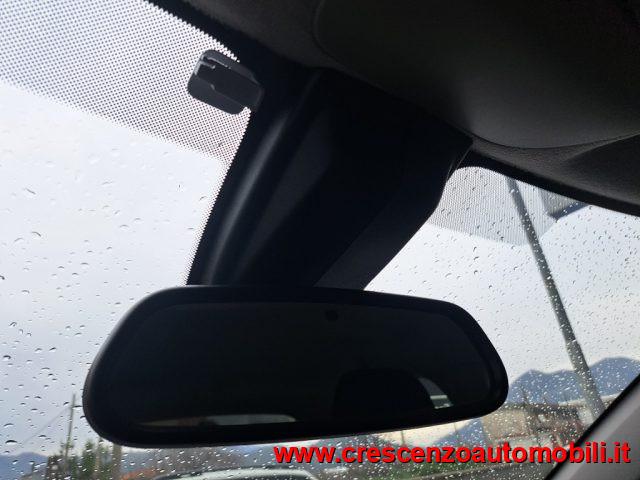 CITROEN C3 PureTech 110 S&S EAT6 Shine Pack