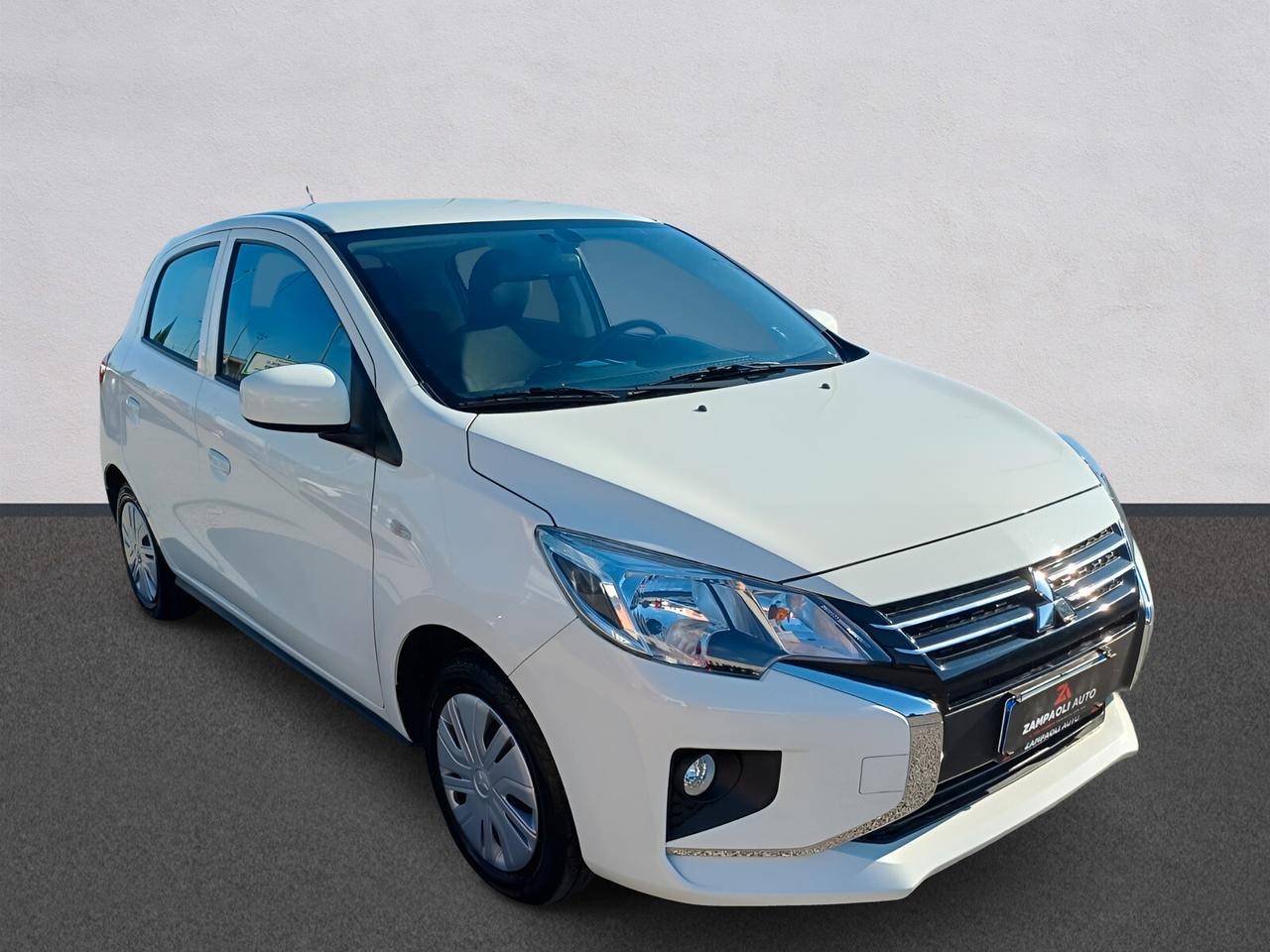 Mitsubishi Space Star 1.2 Invite SDA | da €171,50 al mese