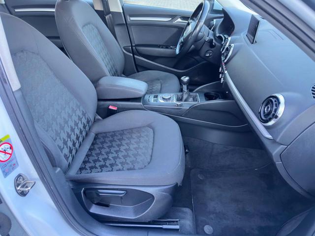 AUDI A3 SPB 1.6 TDI Young