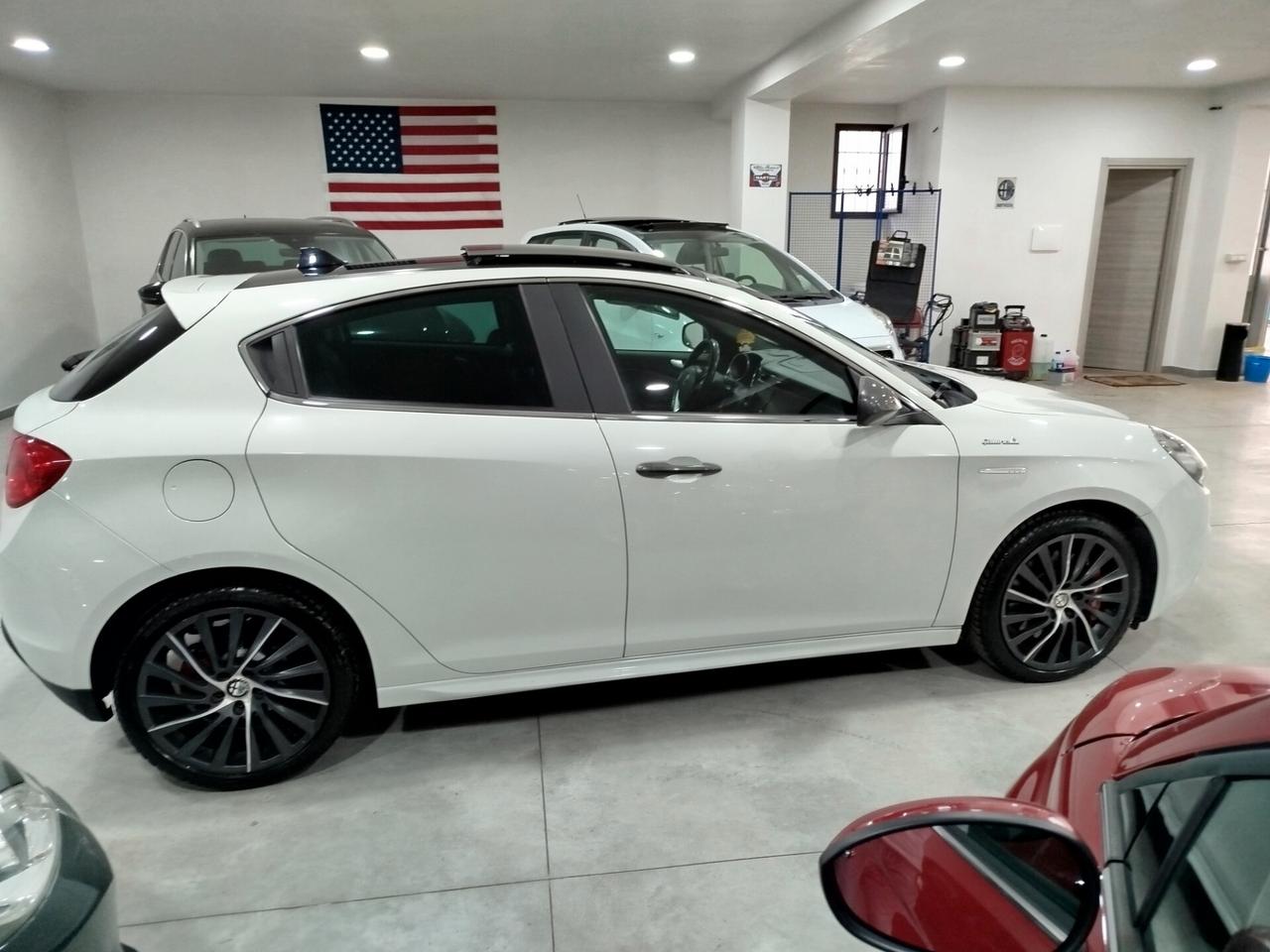 Alfa Romeo Giulietta 1.6 JTDm-2 105 CV Quadrifoglio verde