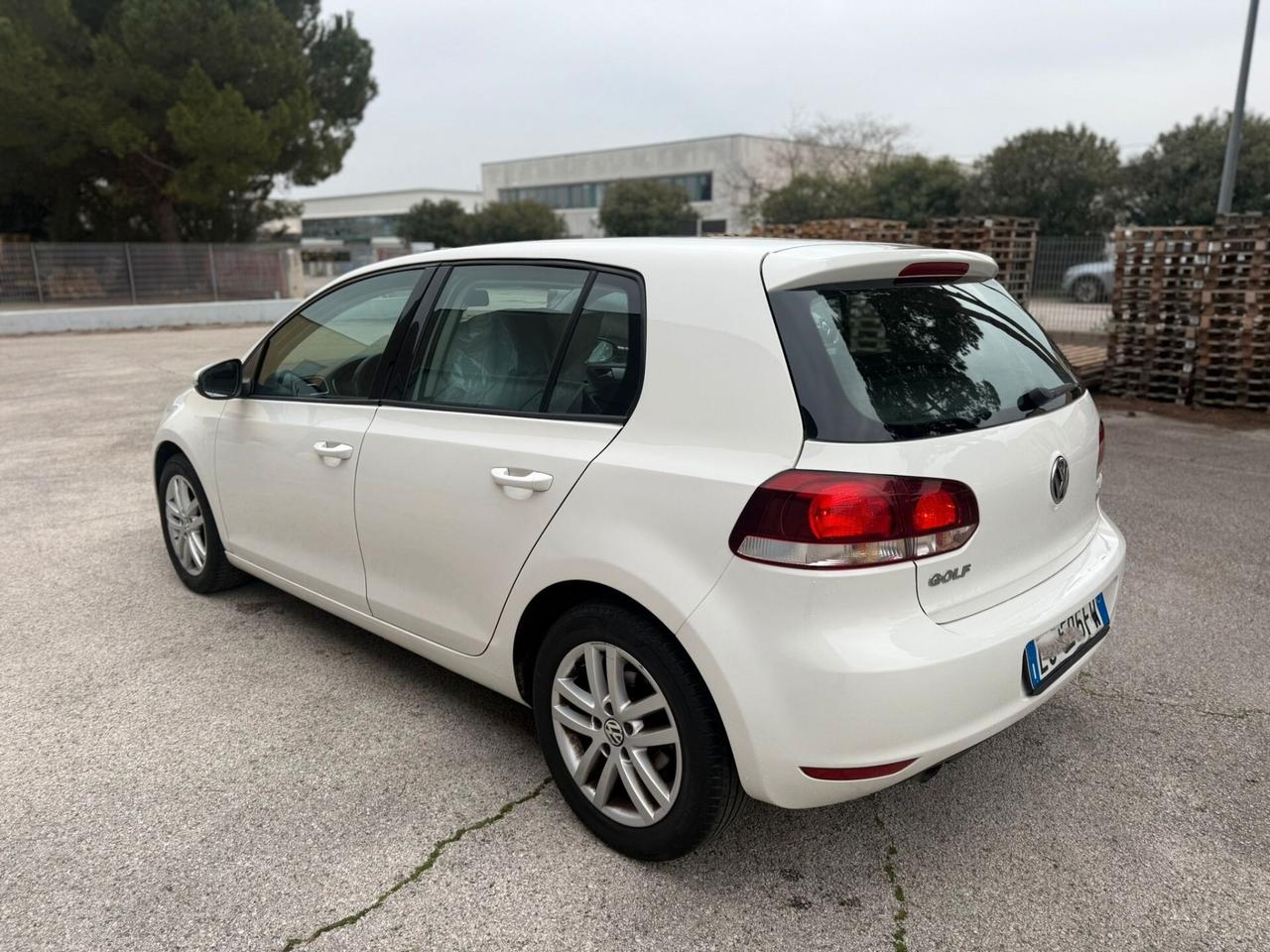 VW GOLF 6 1.6 TDI 2012 12 MESI DI GARANZIA